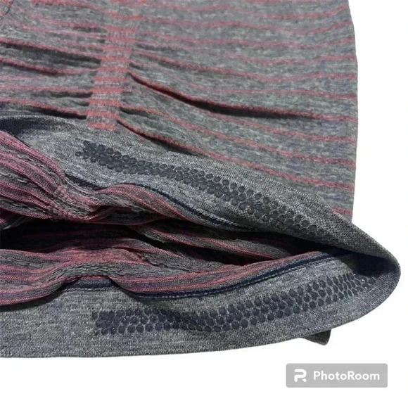 Athleta Fast Track Short Sleeve Stripe Workout active Size M - Picture 3 of 5